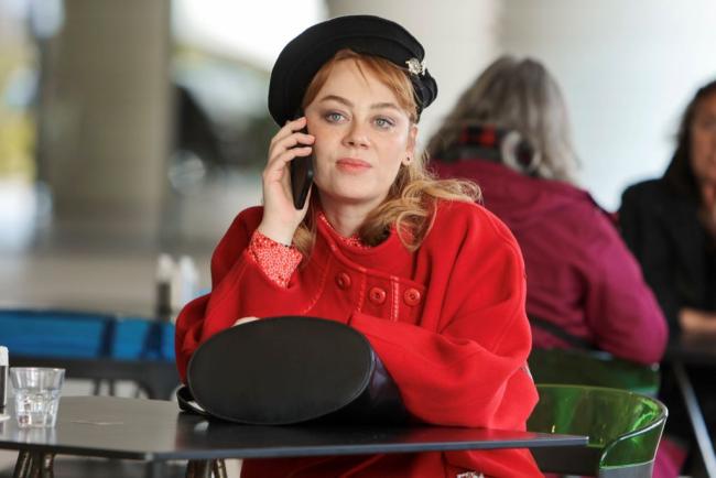 Demet Evgar, Bahar, Izaura TV